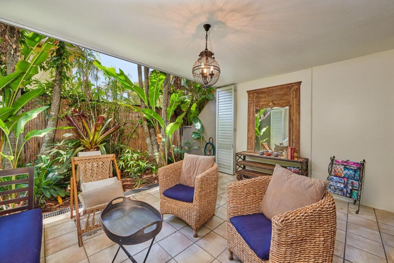 Julians Apartments Byron Bay Exterior photo