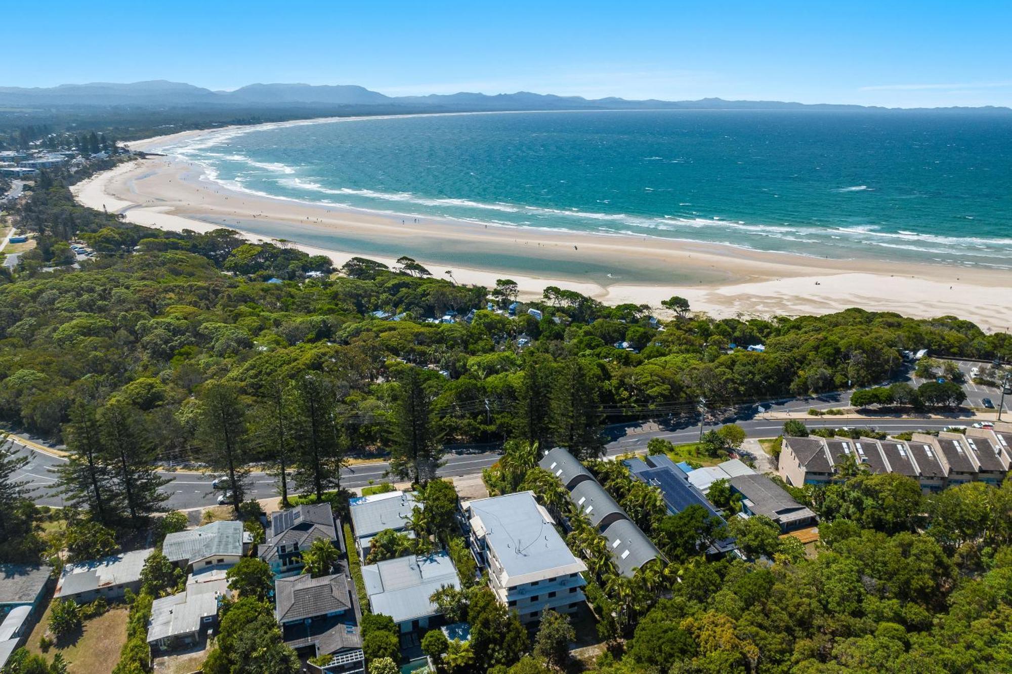 Julians Apartments Byron Bay Exterior photo