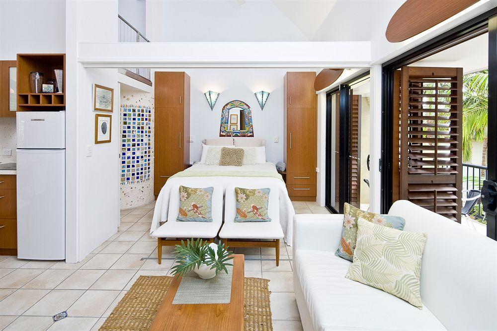Julians Apartments Byron Bay Exterior photo