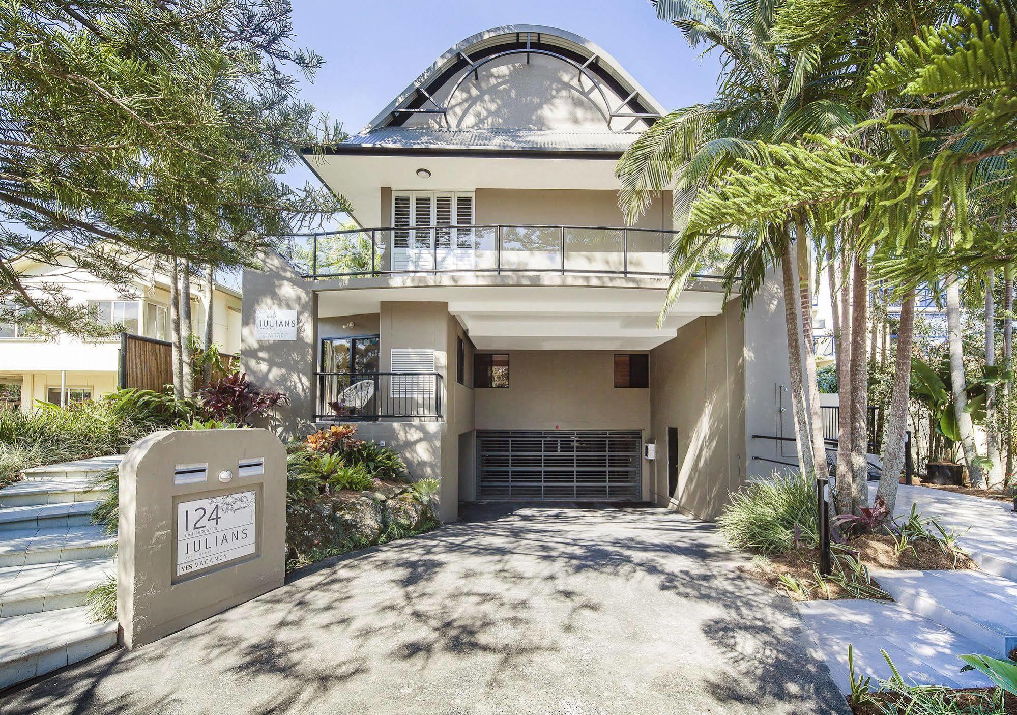 Julians Apartments Byron Bay Exterior photo