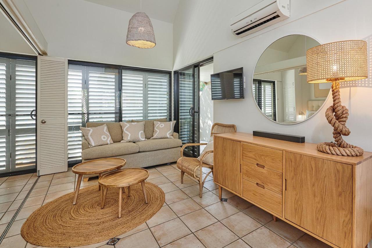 Julians Apartments Byron Bay Exterior photo